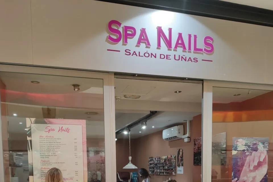 SPA NAILS
